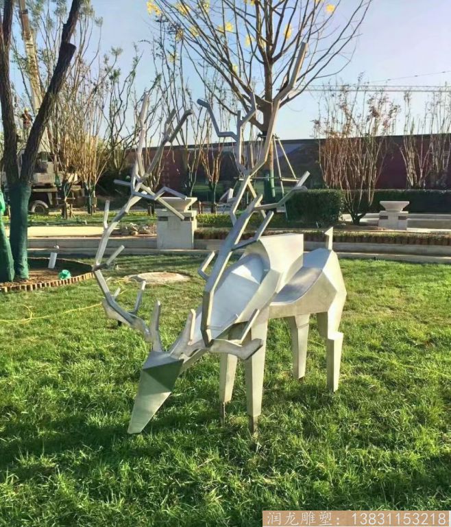 不锈钢切面母鹿雕塑 草坪绿地动物摆件